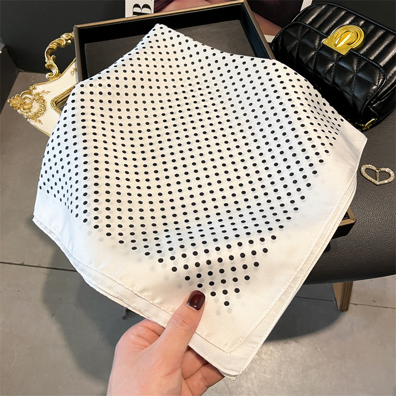 Luxury New Printed Scarves Wom - Luxury Bags Sales 评论和价格