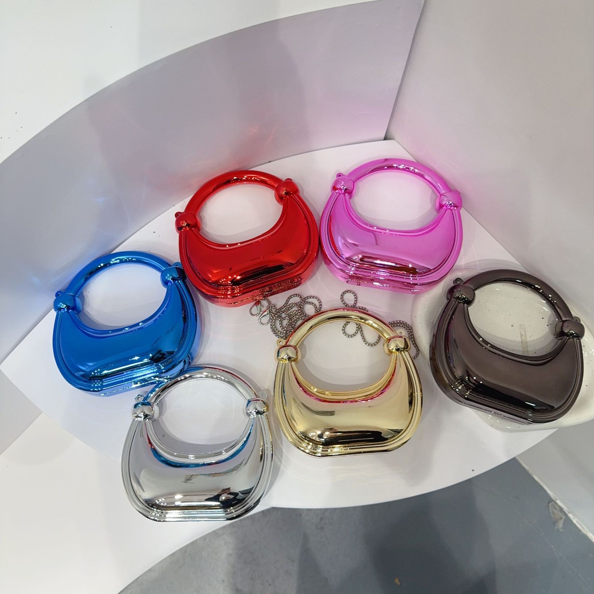 Mini Golden Evening Bag Purses - Luxury Bags Supplier 评论和价格