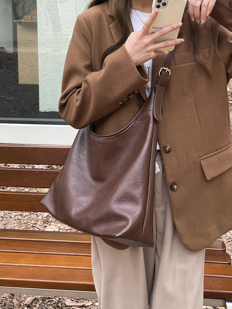 CGCBAG Lage Capacity Cross Bag - Luxury Bags Vendor 评论和价格